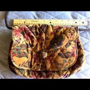 Vintage brown with flowers 🌸 11” magnetic closure bag